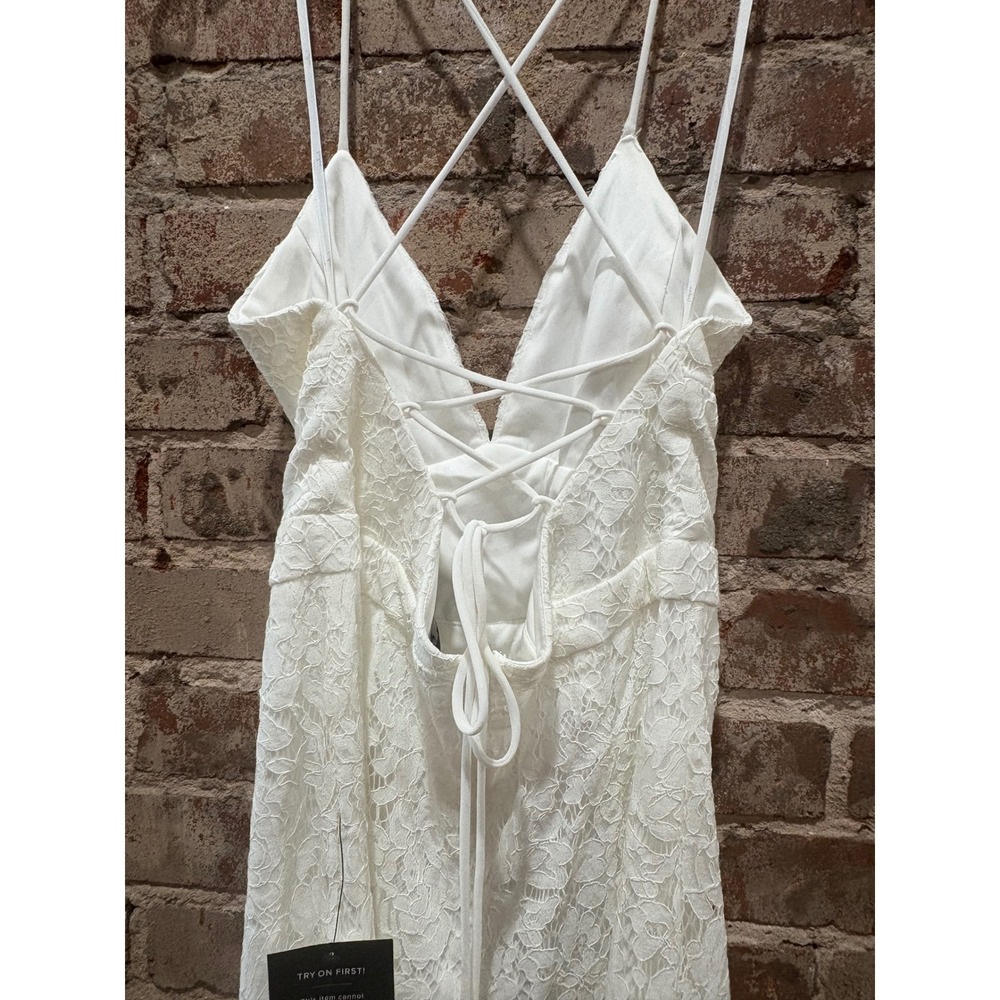 NEW Lulus‎ All About Tonight White Lace Wide-Leg Lace-Up Jumpsuit Medium - Picture 10 of 10